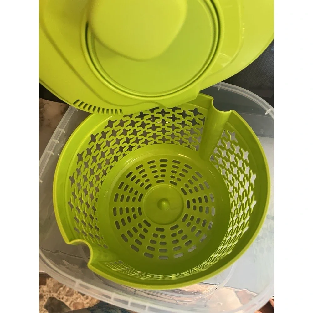 Salad Spinner Clear/Green Easy Handle For Washing Salad, Fruits &‎ Veggies